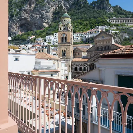 Abbraccio Boutique Retreat 4* Амальфі